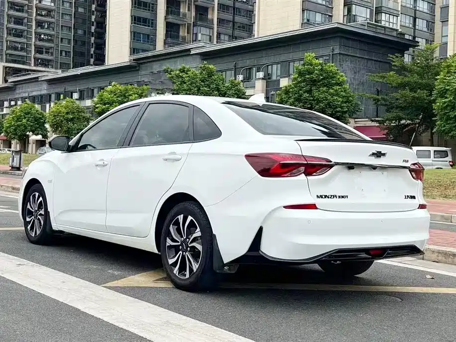 Chevrolet Monza 2020 Mild Hybrid RS 330T Automatic Smooth Edition фото 6