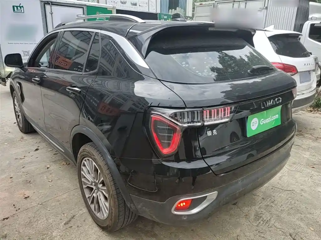 Lynk & Co 01 2018 2.0T 2WD Type+ Edition фото 23