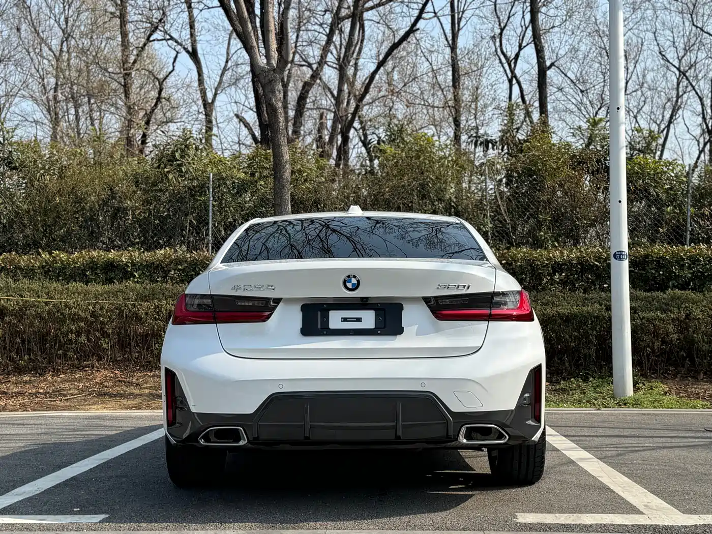 BMW 3 Series 2024 320i M Sport Package фото 21