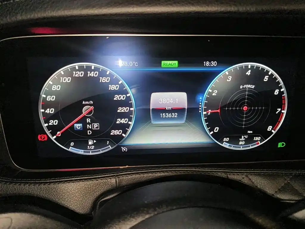 Фото 4 - Mercedes-Benz S-Class