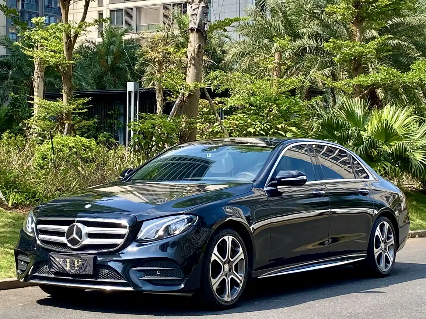 Mercedes-Benz E-Class 2016 E 300 L Sport Luxury