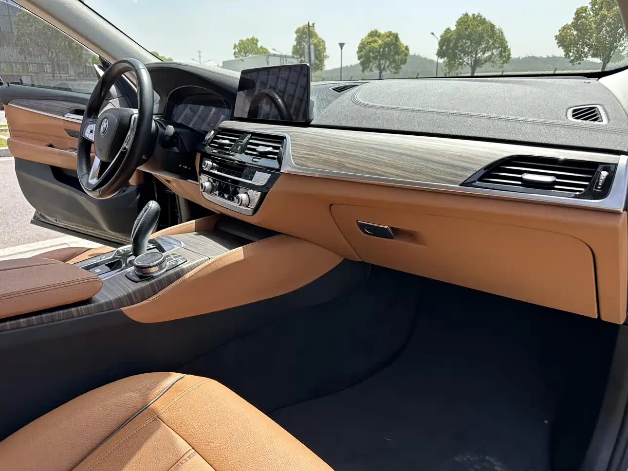 BMW 6 Series GT 2020 630i Luxury Design Package фото 8