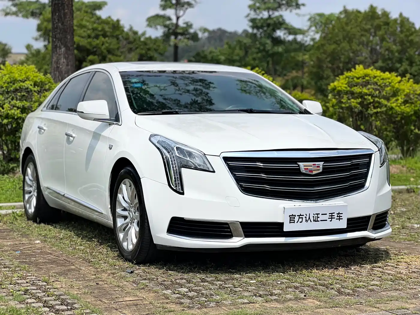 Cadillac XTS 2018 28T Technology фото 3