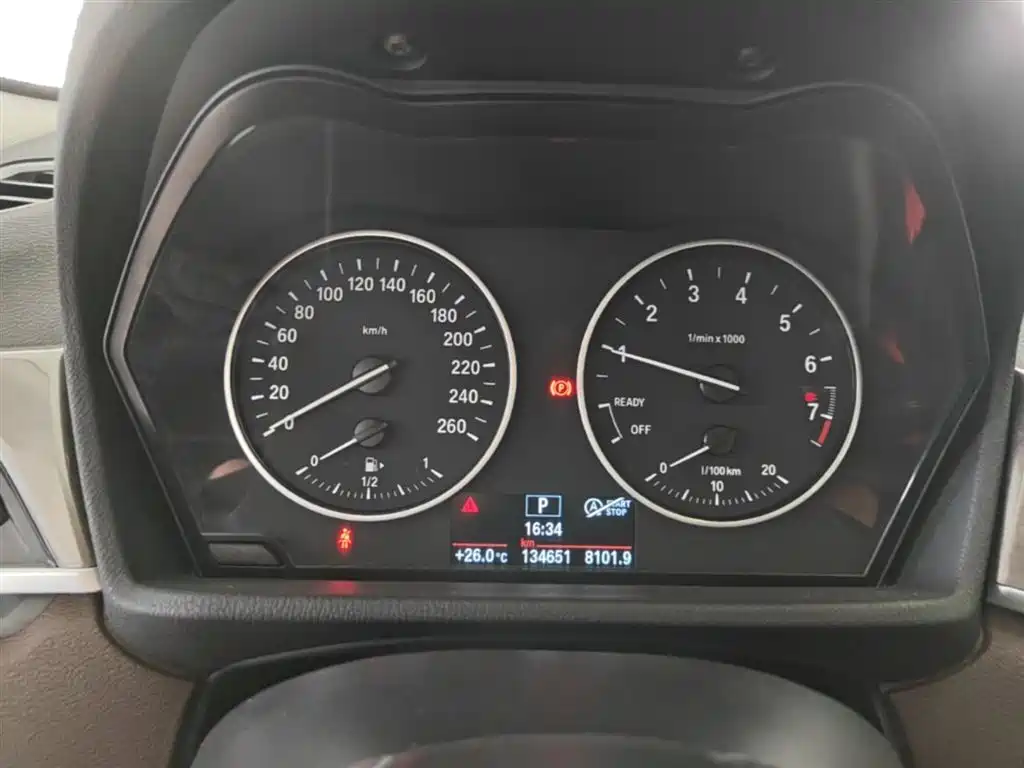 BMW X1 2016 sDrive18Li Luxury Model фото 12