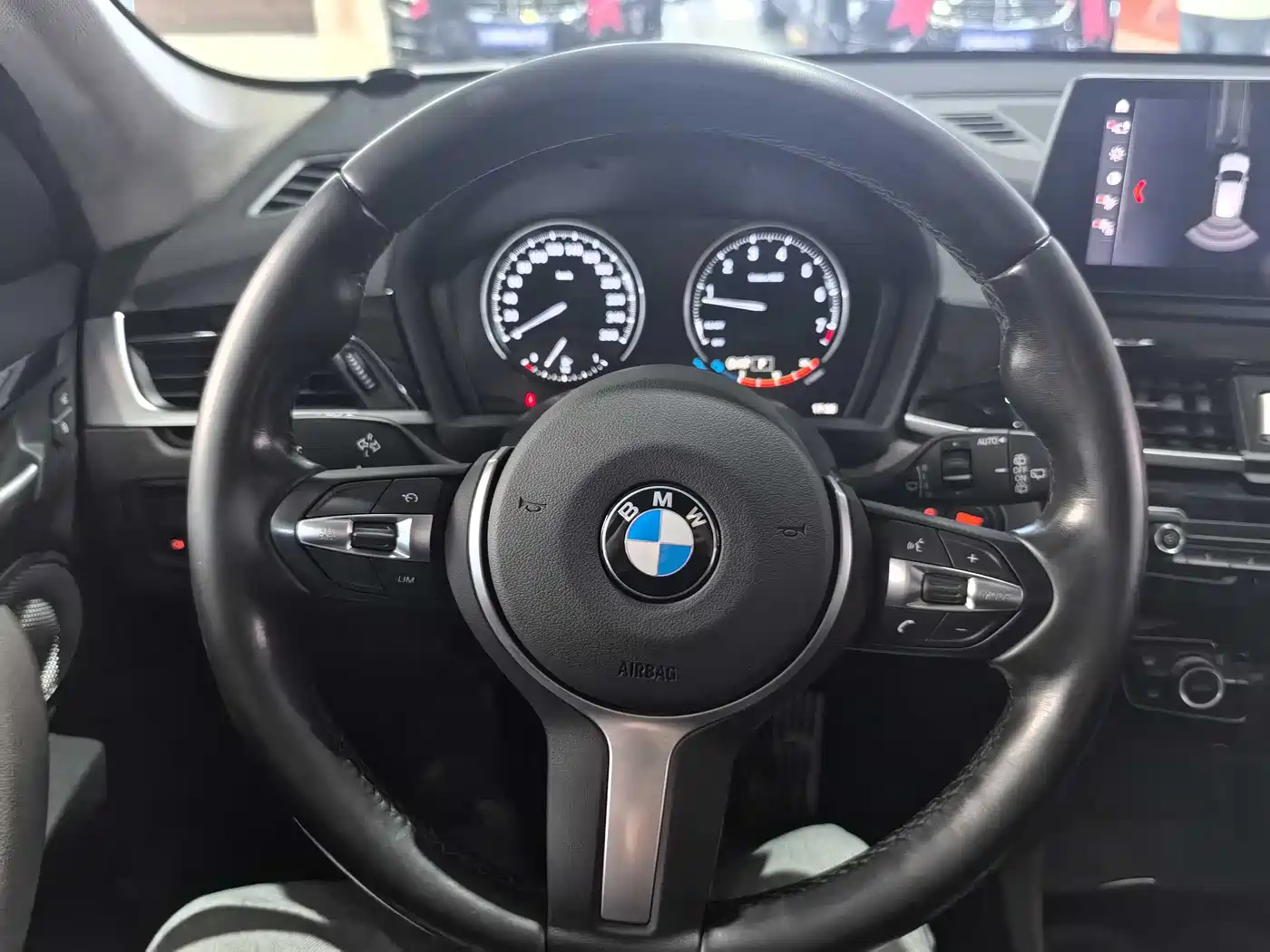 BMW X1 2021 sDrive25Li Leading фото 4