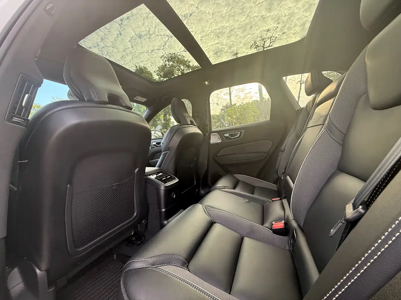 VOLVO XC60 PLUG IN HYBRID