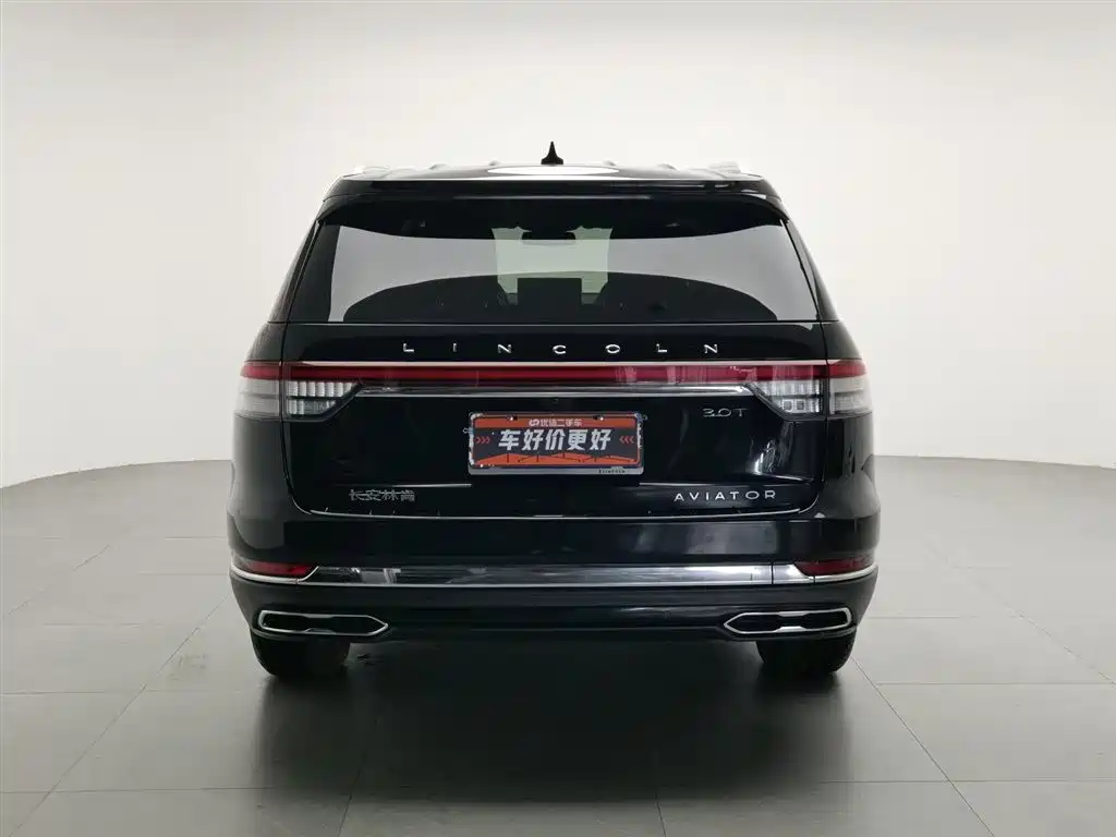 Lincoln Aviator 2023 3.0T V6 AWD Premium Cruise Edition 6-Seater фото 4