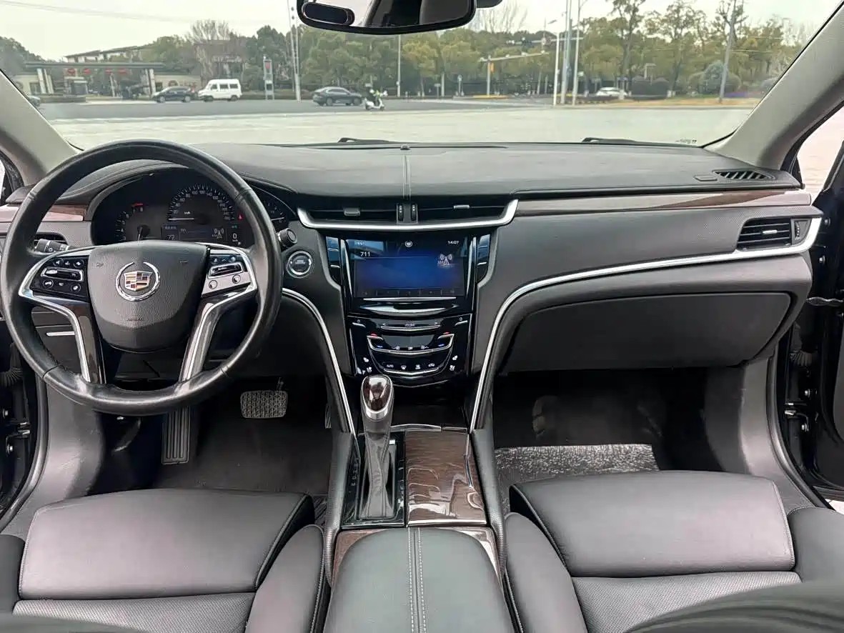 Photo 16 - Cadillac XTS