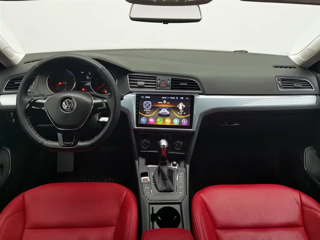 Volkswagen Lamando 2018 230TSI DSG Trend Edition фото 5