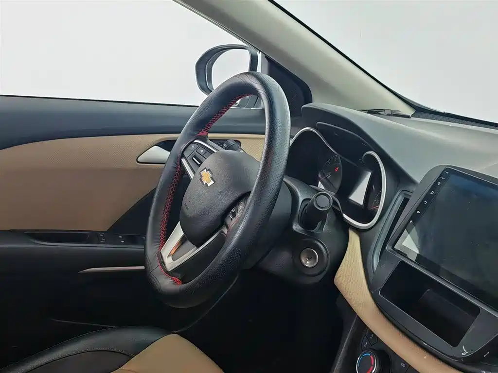 Chevrolet Monza 2020 320 Auto Joy Edition фото 22