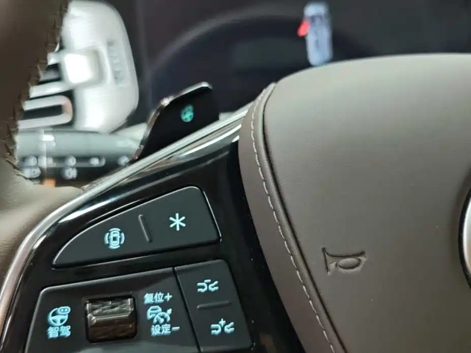 Denza D9 2026 2025 EV Smart Driving Edition 620 Flagship