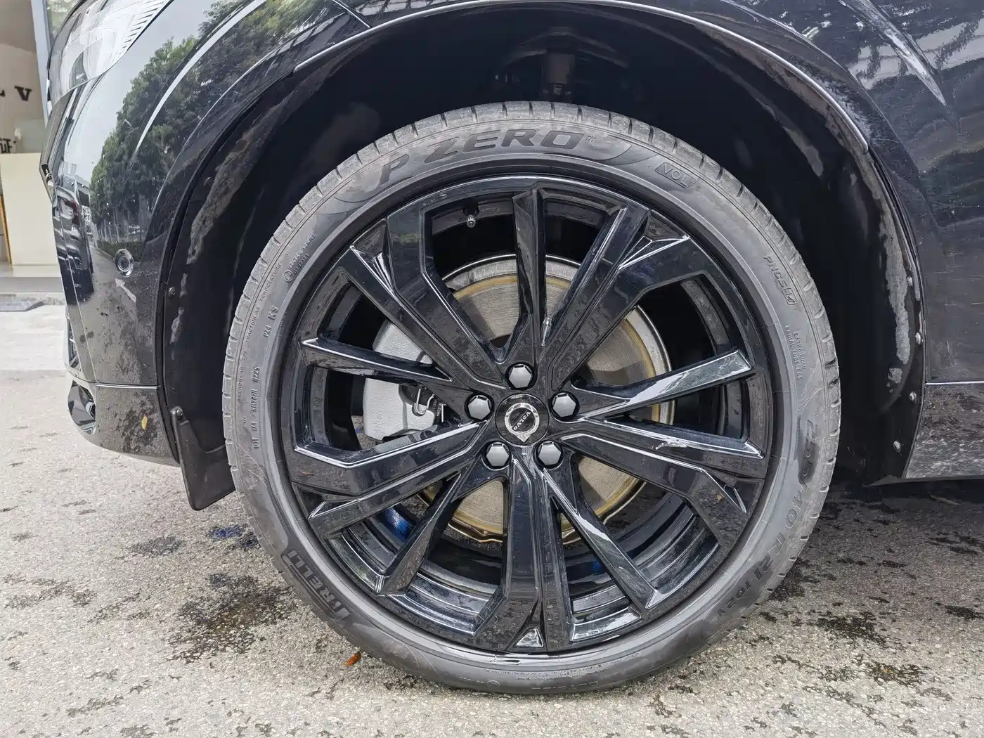 VOLVO XC60 PLUG IN HYBRID