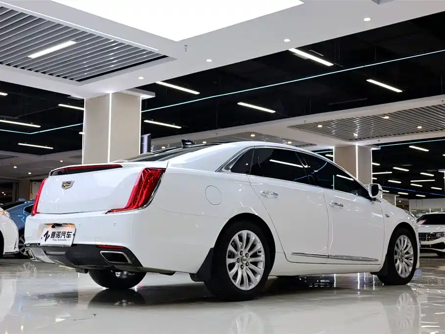 Cadillac XTS 2018 28T Luxury Model фото 14