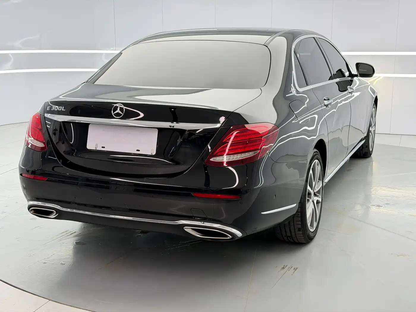 Mercedes-Benz E-Class 2019 E 260 L фото 6
