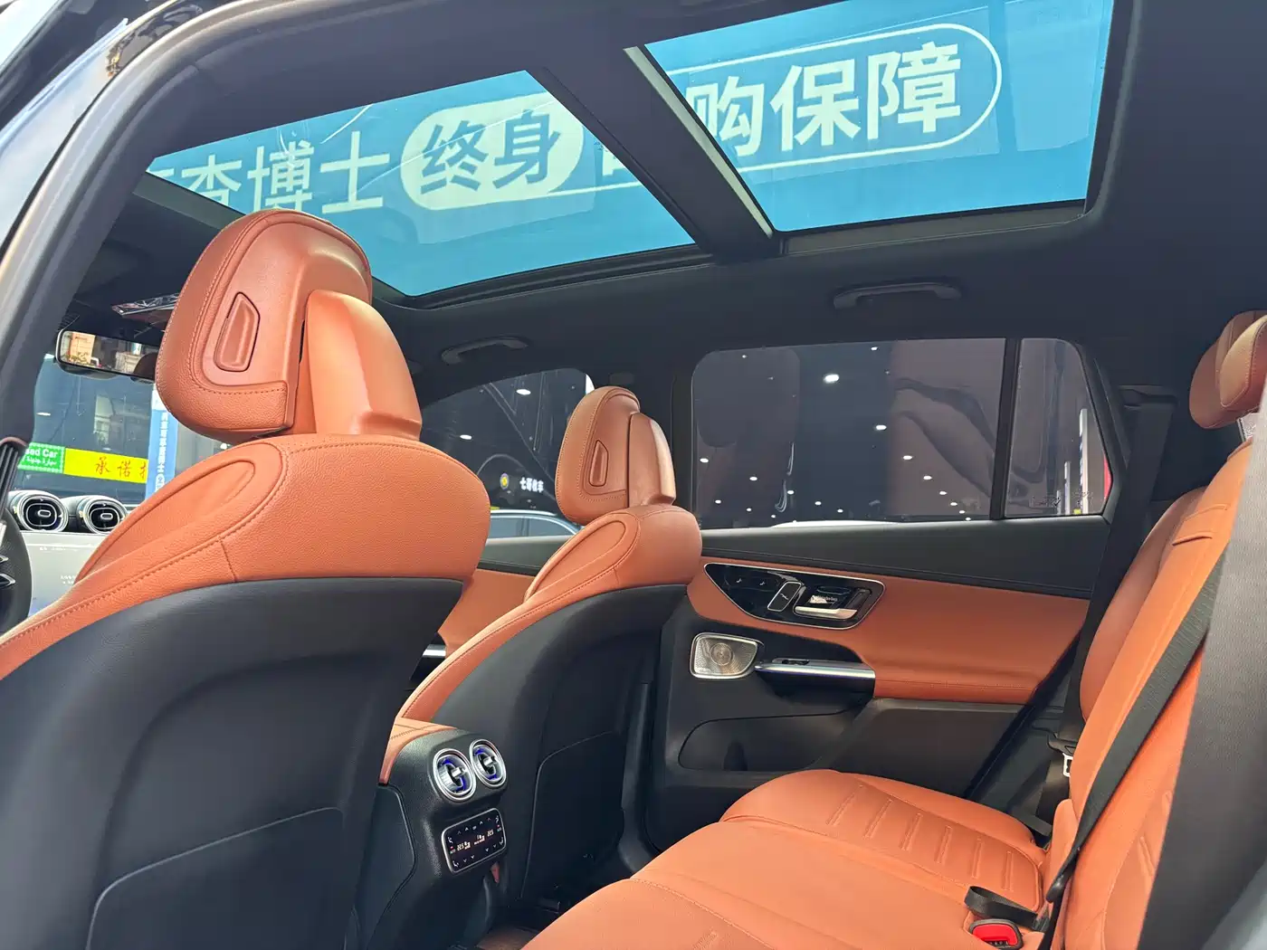 Mercedes-Benz GLC 2023 GLC 300 L 4MATIC Luxury 7-Seater фото 13