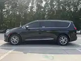 Фото 11 - Chrysler Pacifica