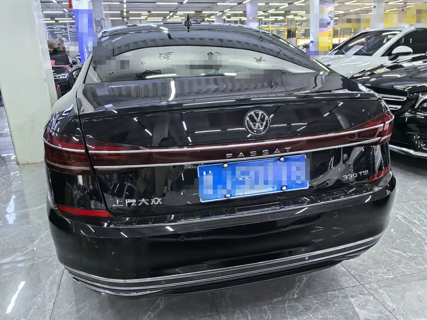 Volkswagen Passat 2023 330TSI Starlight Elite Edition фото 5