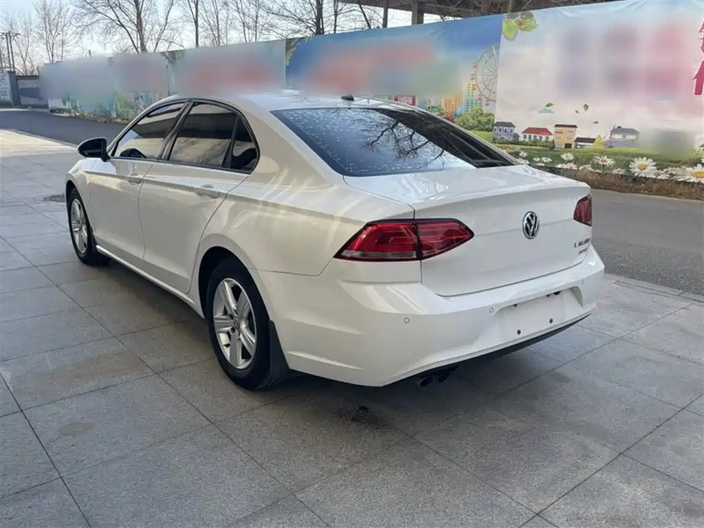 Volkswagen Lamando 2018 230TSI DSG Trend Edition фото 10
