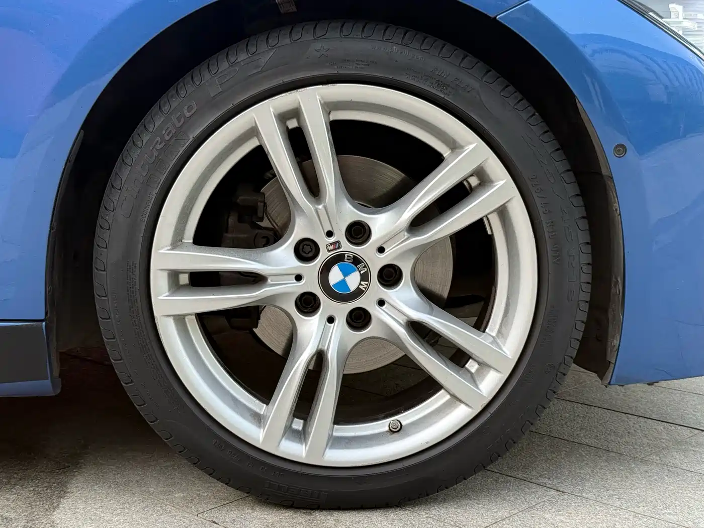BMW 3 Series 2018 320Li Leading M Sport Package фото 24