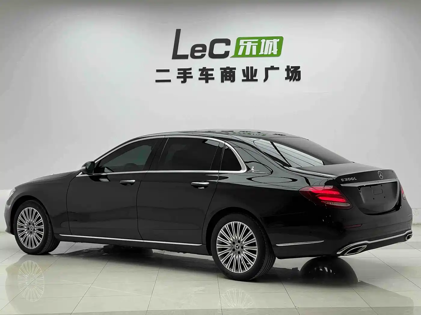 Mercedes-Benz E-Class 2019 Facelift E 300 L Sport Luxury фото 14