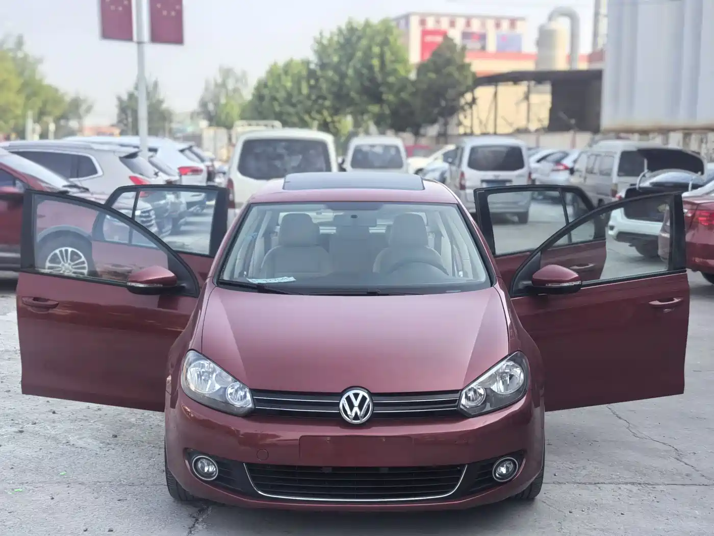 Volkswagen Golf 2011 2011 Model 1.6 Automatic Fashion