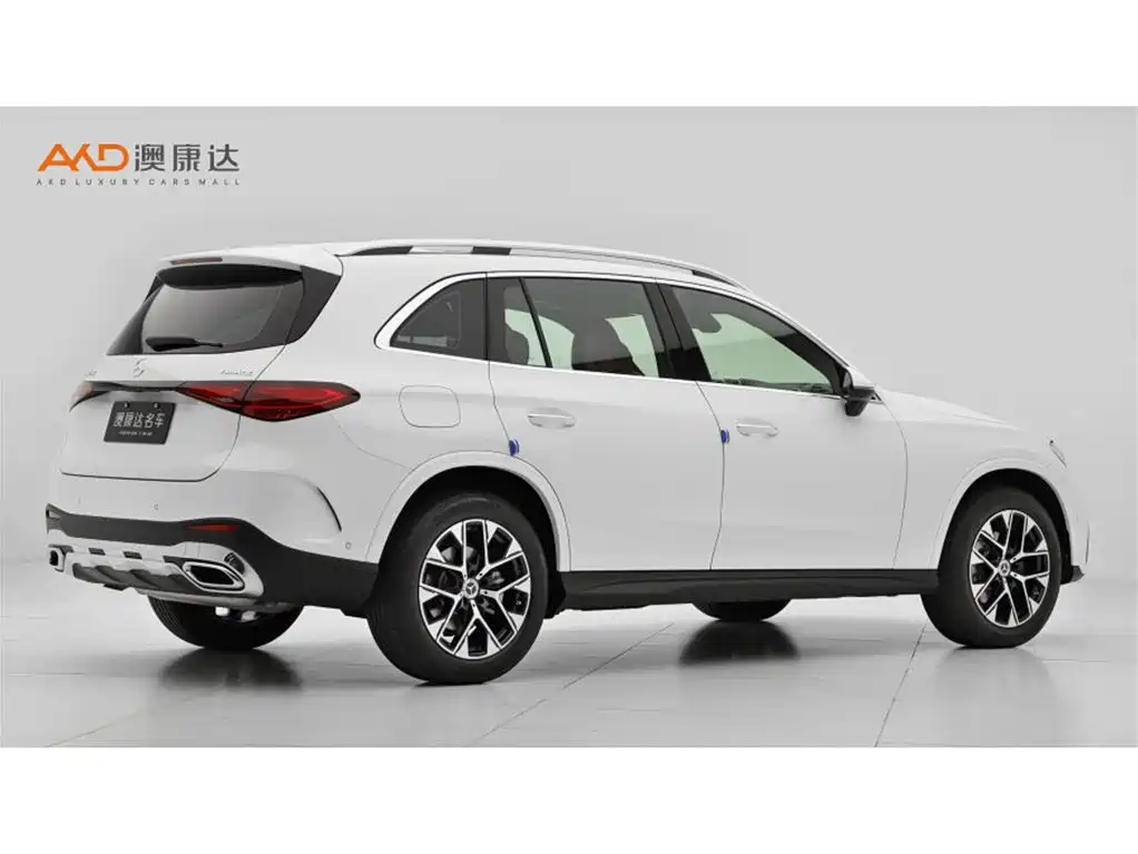 Mercedes-Benz GLC 2023 Facelift GLC 260 L 4MATIC Luxury 5-Seater фото 3