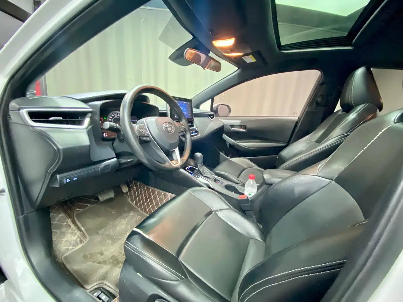 Toyota Levin 2021 185T CVT Luxury Edition фото 9