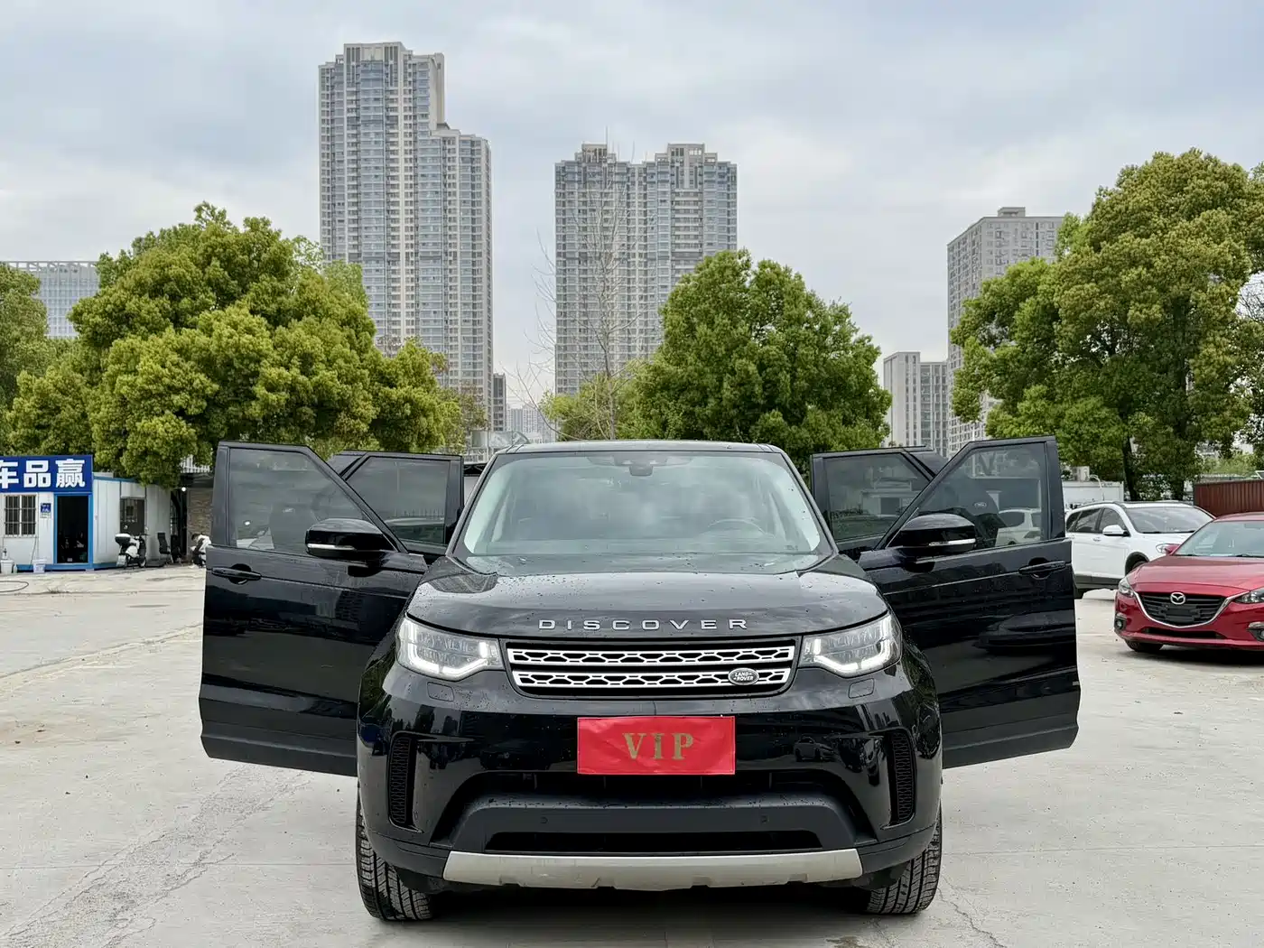 Land Rover Discovery 2020 3.0 SC V6 SE фото 3