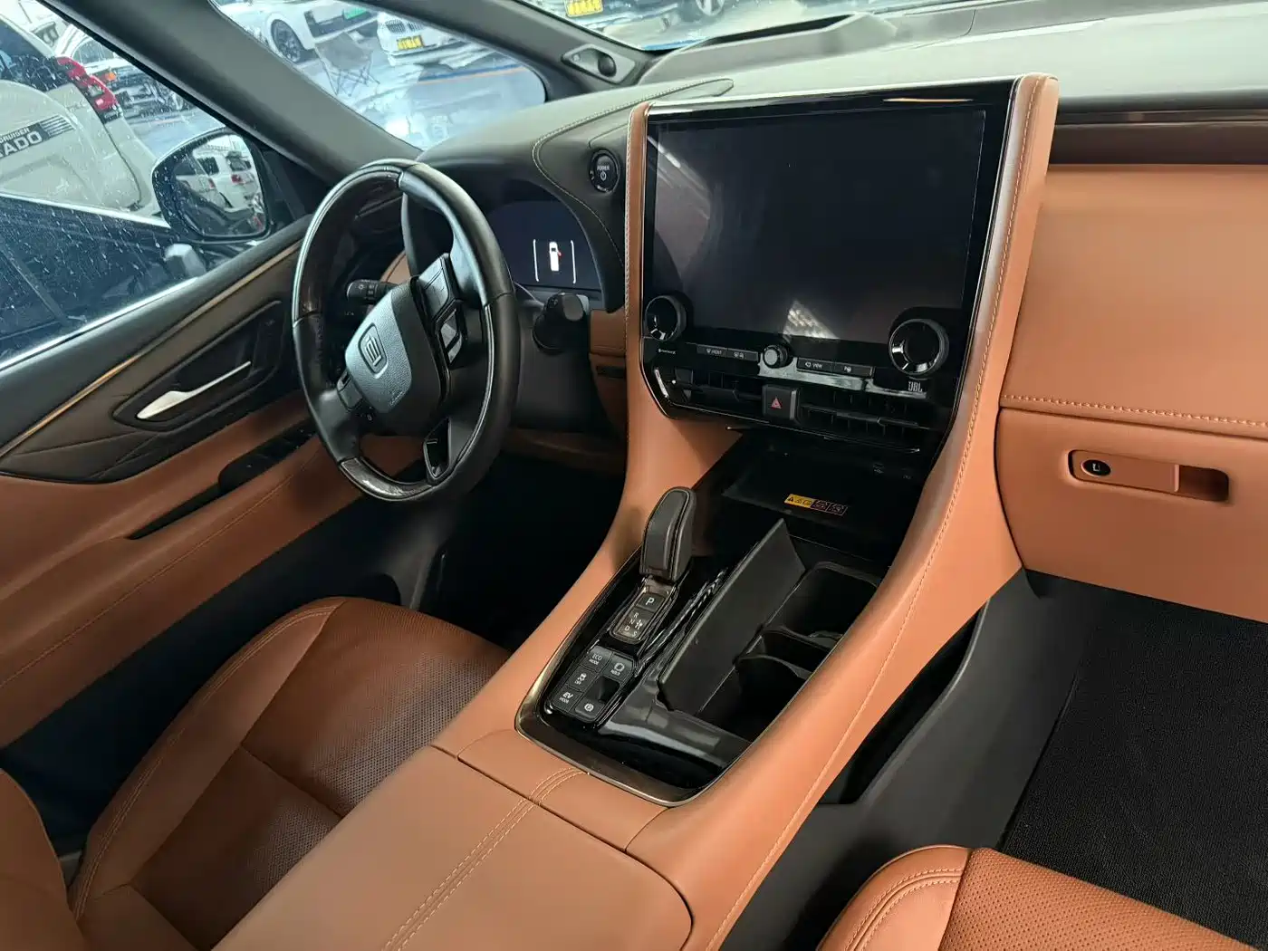 Toyota Vellfire 2025 2024 Crown Hybrid 2.5L Executive Premium Edition