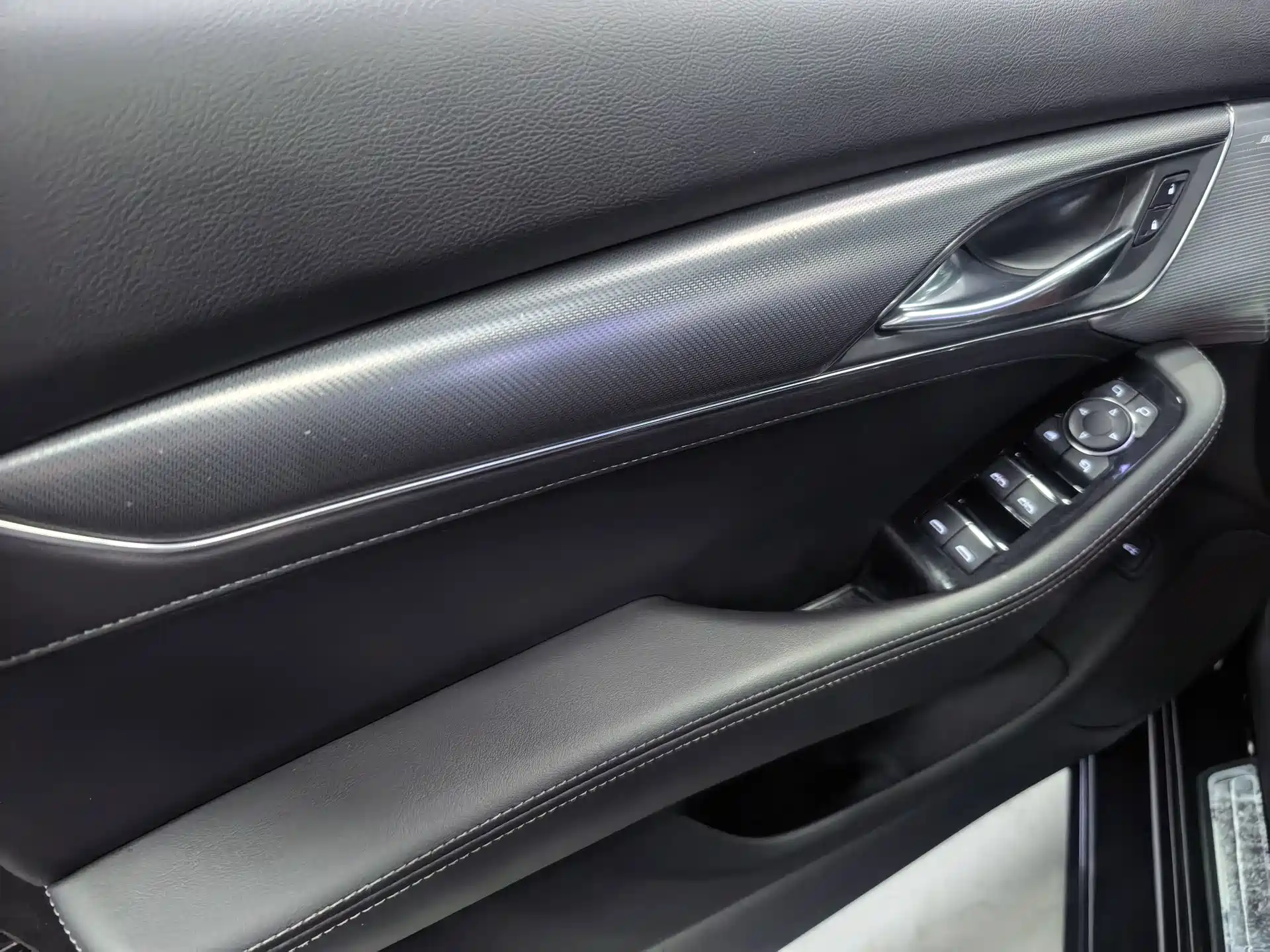Photo 3 - Cadillac CT5