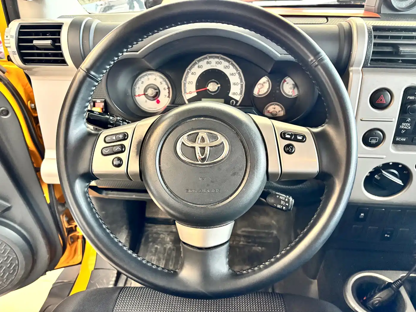 Toyota FJ Cruiser 2017 2013 4.0L