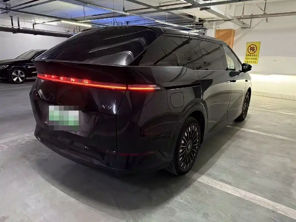 XIAOPENG X9