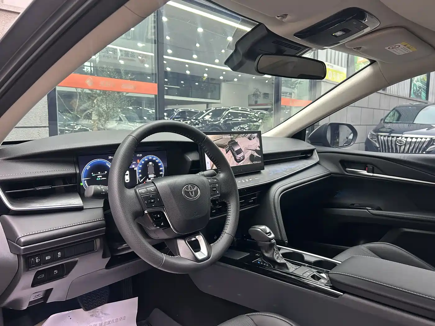 Toyota Camry 2025 Dual Engine 2.0HG Glory Edition фото 14