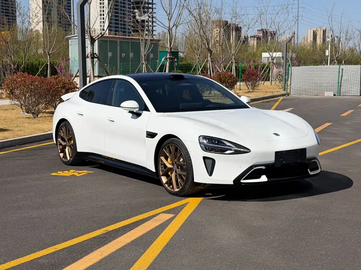 XIAOMI CAR XIAOMI SU7