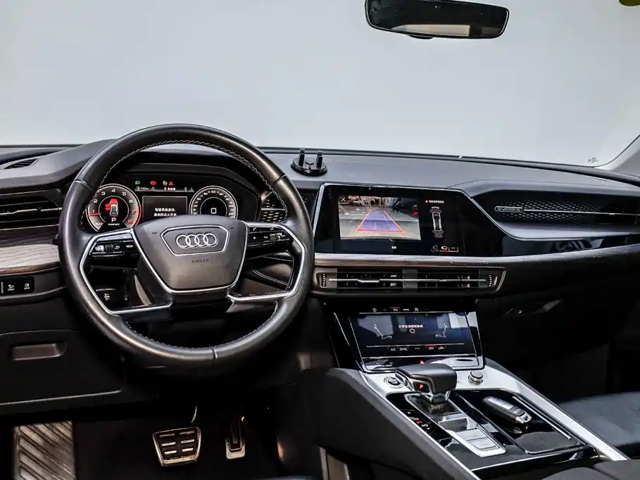 Audi Q6 2024 2024 40 TFSI quattro Cloud View Yulin Package 7-seater