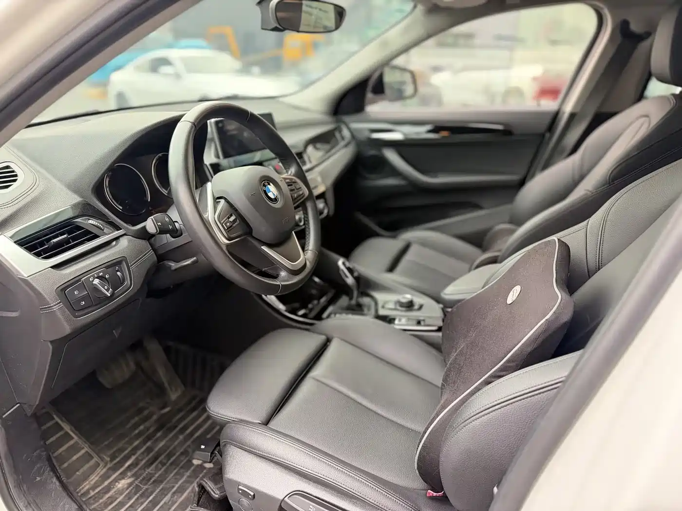 BMW X2 (Import) 2019 sDrive20i M Off-Road Package China VI фото 8