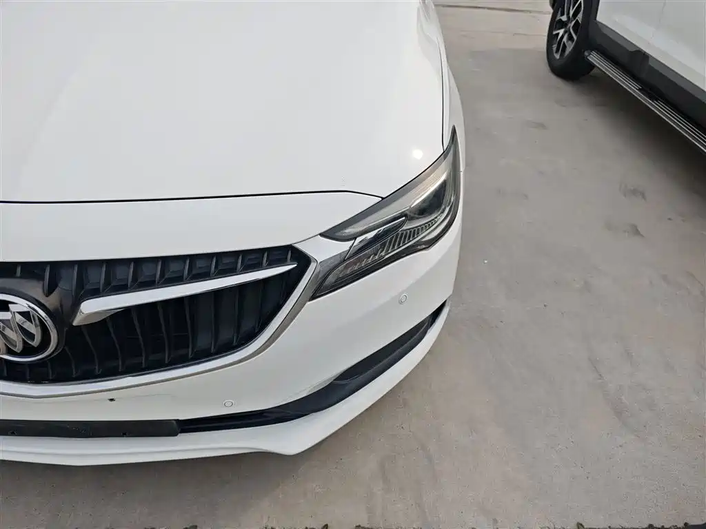 Buick GL6 2019 18T 6-seat Connected Luxury China VI фото 18