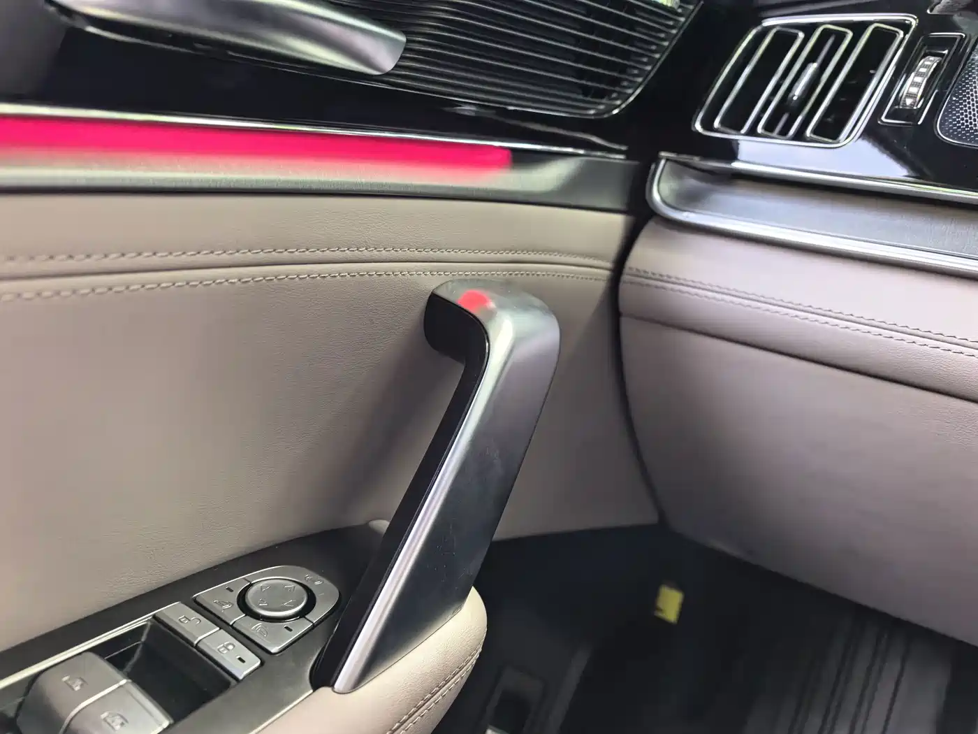 BYD Tang New Energy 2025 2025 DM-i 115KM Prestige Type