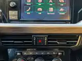 Photo 13 - Volkswagen Passat
