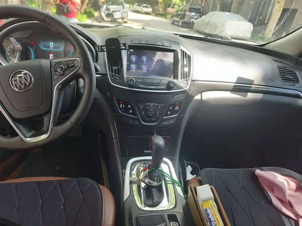 Buick Regal 2014 GS 2.0T Passion Sport Edition фото 10