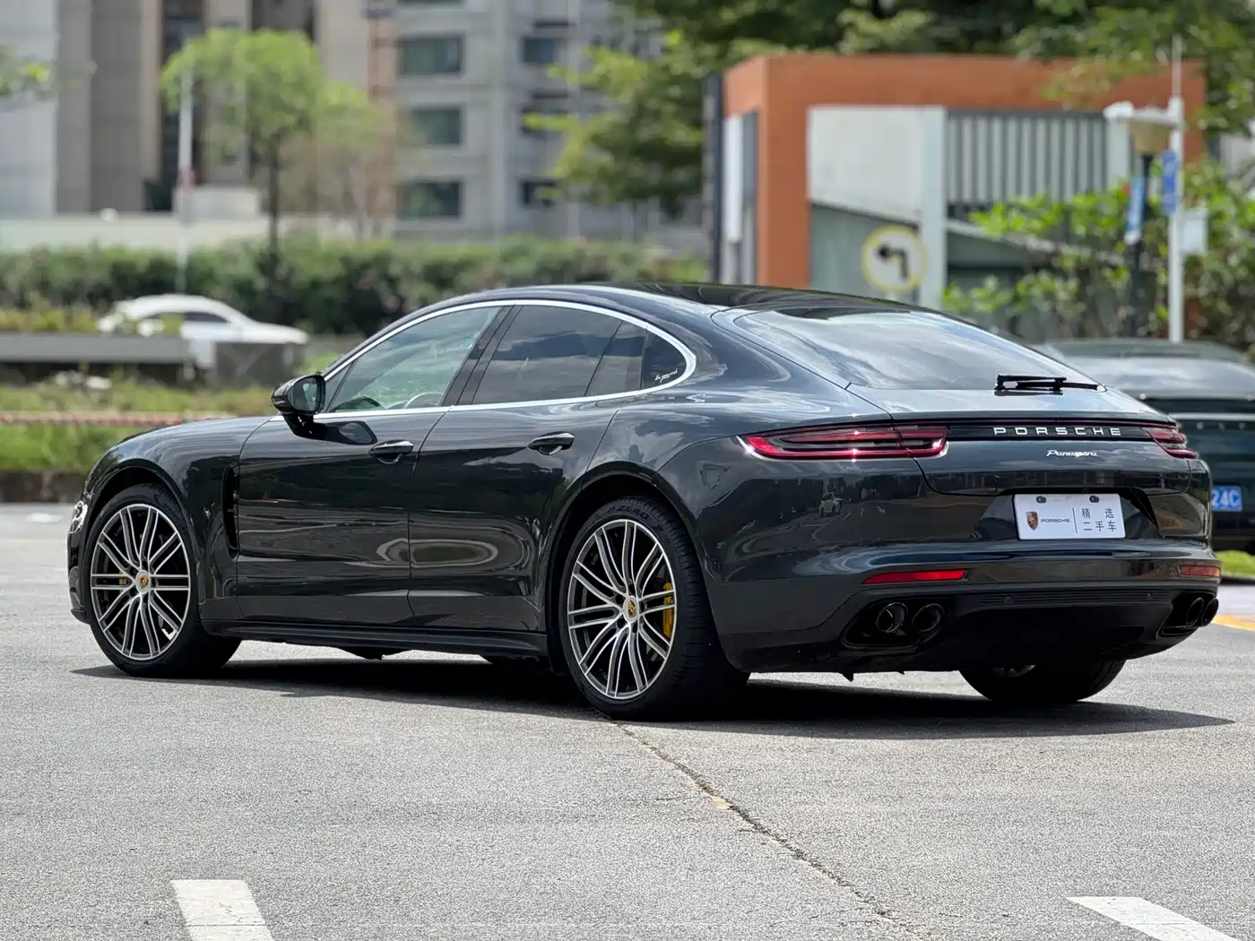 Porsche Panamera 2017 Panamera 3.0T фото 4