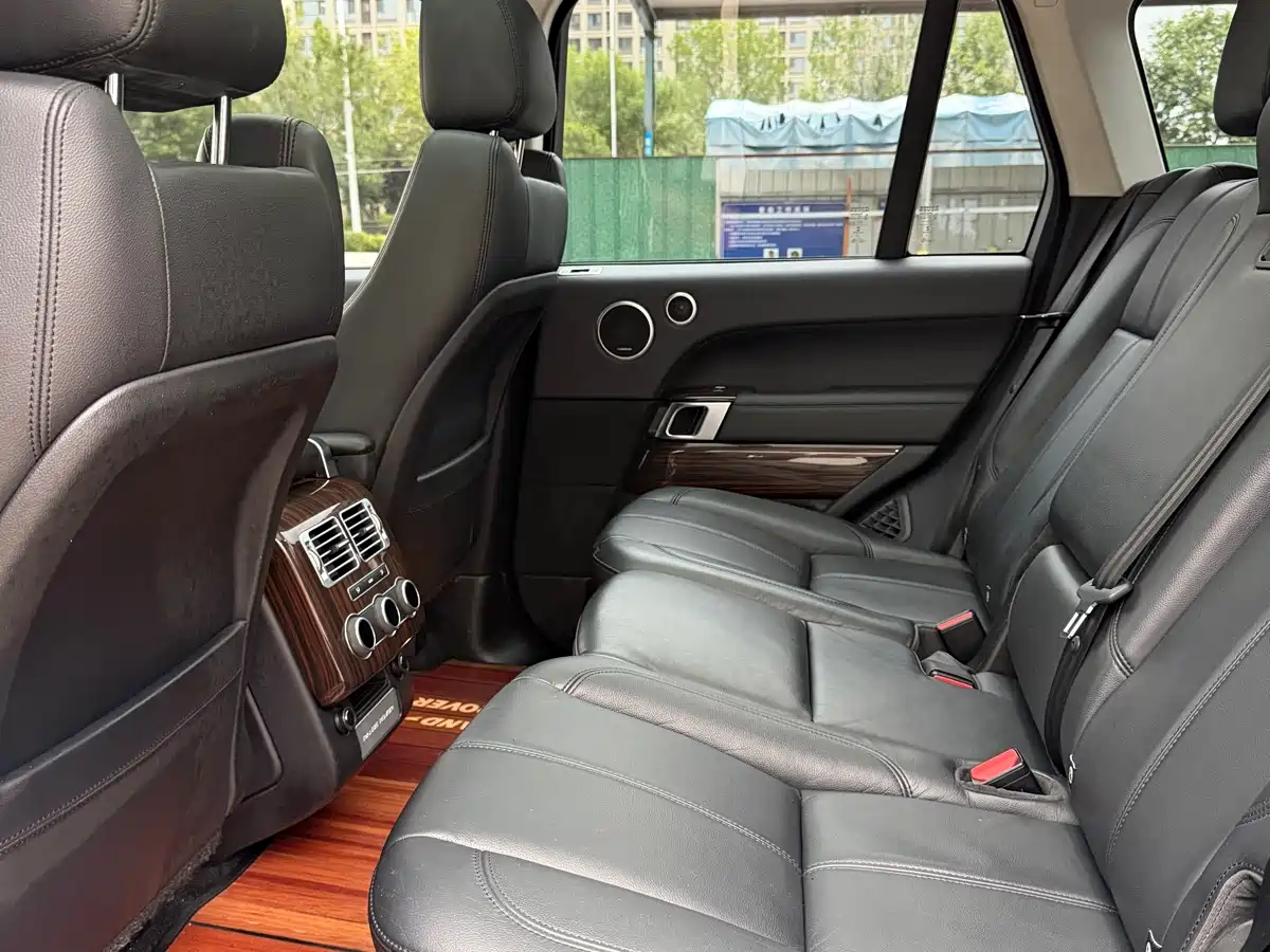 Land Rover Range Rover 2017 3.0 SC V6 Vogue фото 13