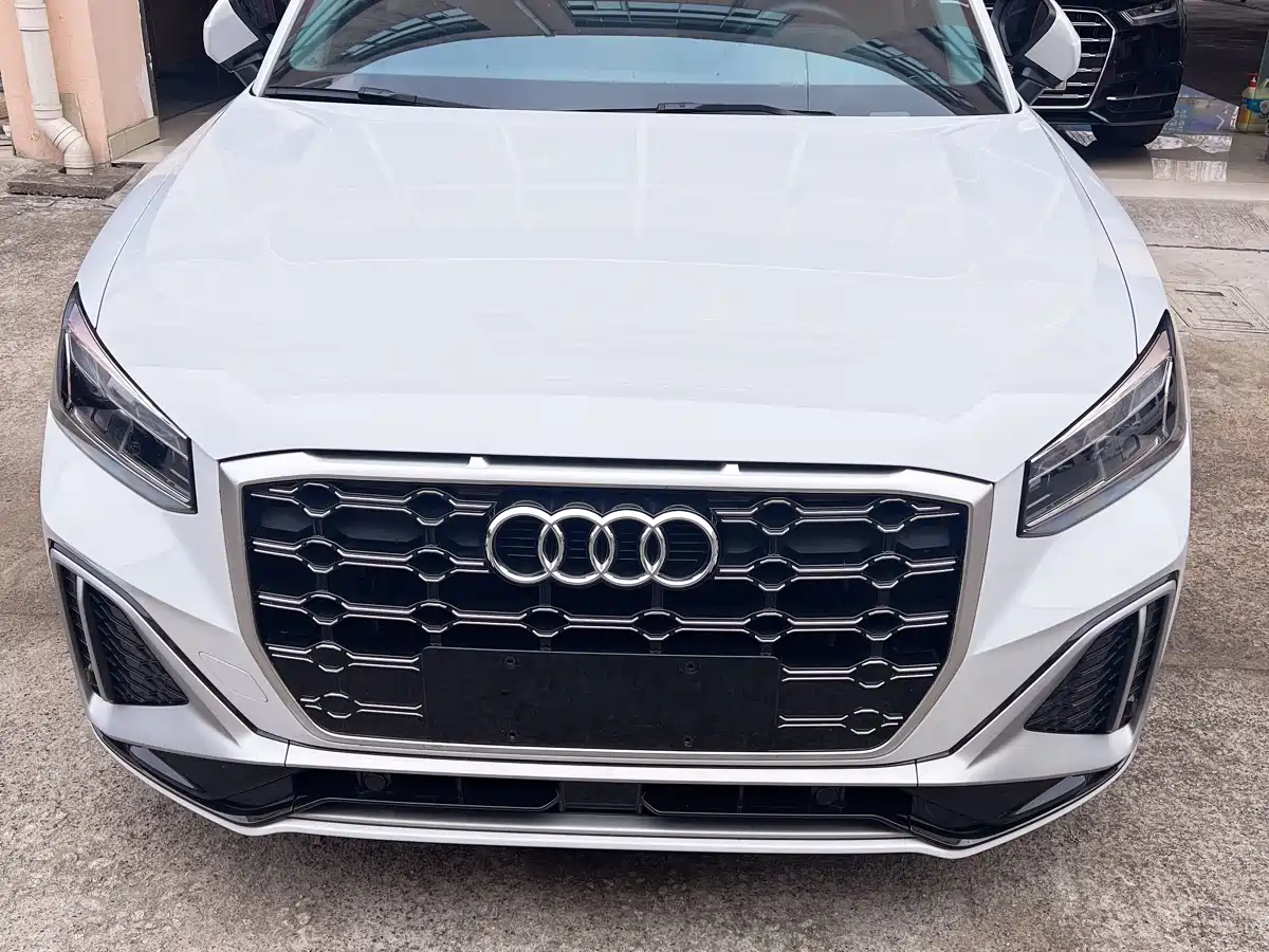 Audi Q2L 2024 35TFSI Fashion Sport фото 2