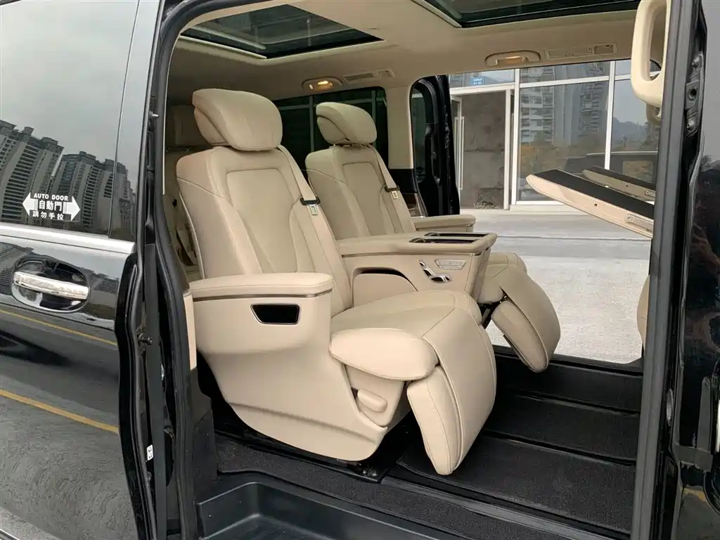 MERCEDES-BENZ V CLASS