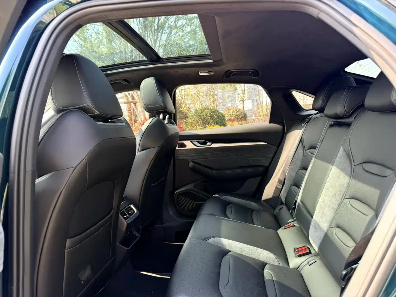 GEELY AUTOMOBILE XINGRUI