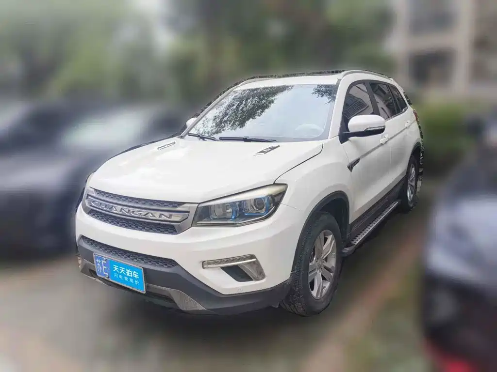 Фото 1 - Changan CS75