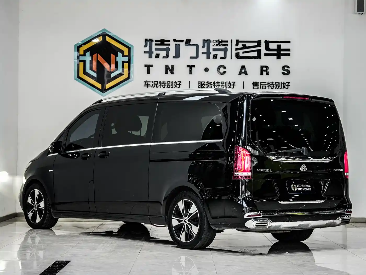 Mercedes-Benz V-Class 2020 Model V 260 L Long Wheelbase Luxury фото 4