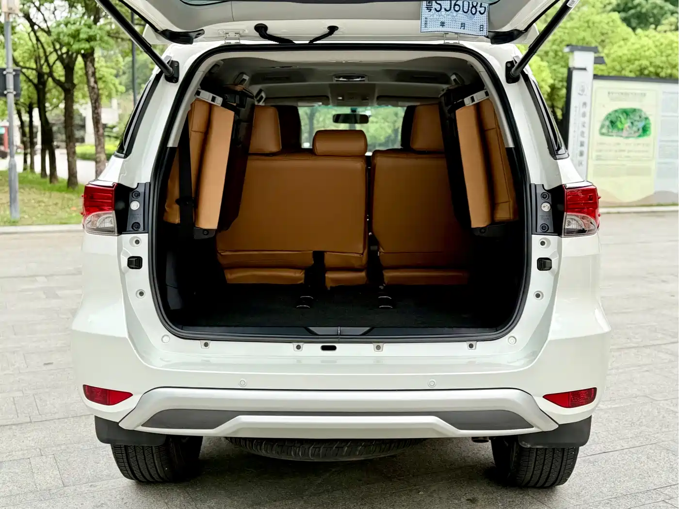 Toyota Fortuner 2016 2.7L Middle East Edition фото 23