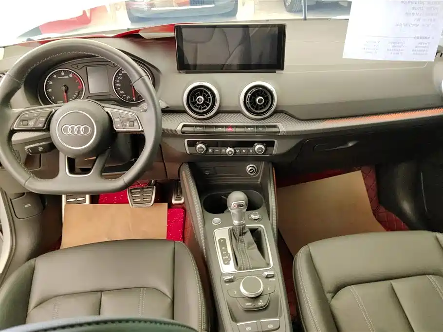 Audi Q2L 2024 35TFSI Progressive Sport фото 12