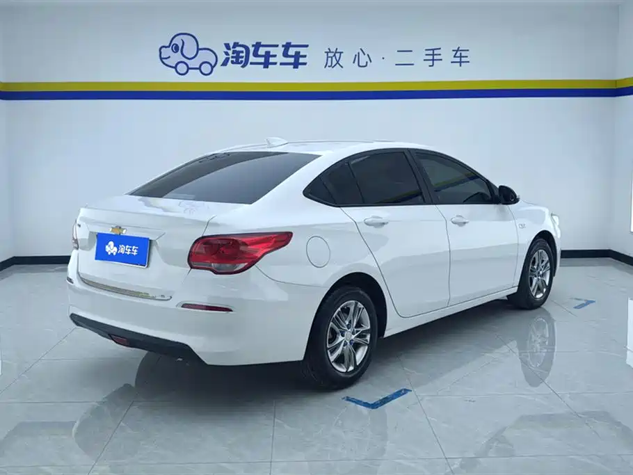 Chevrolet Cavalier 2019 320 Automatic Joy Edition фото 3
